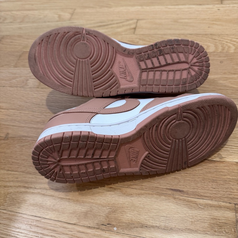 Nike Dunk Low Sneakers Size 8 Rose Whisper - Picture 6 of 9